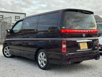 Used Nissan Elgrand 2008 for sale - 75221574: Photo