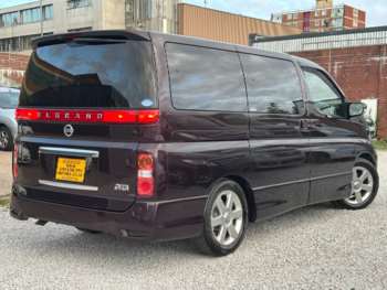 Used Nissan Elgrand 2008 for sale - 75221574: Photo