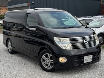 Used Nissan Elgrand 2009 for sale - 76547306: Photo