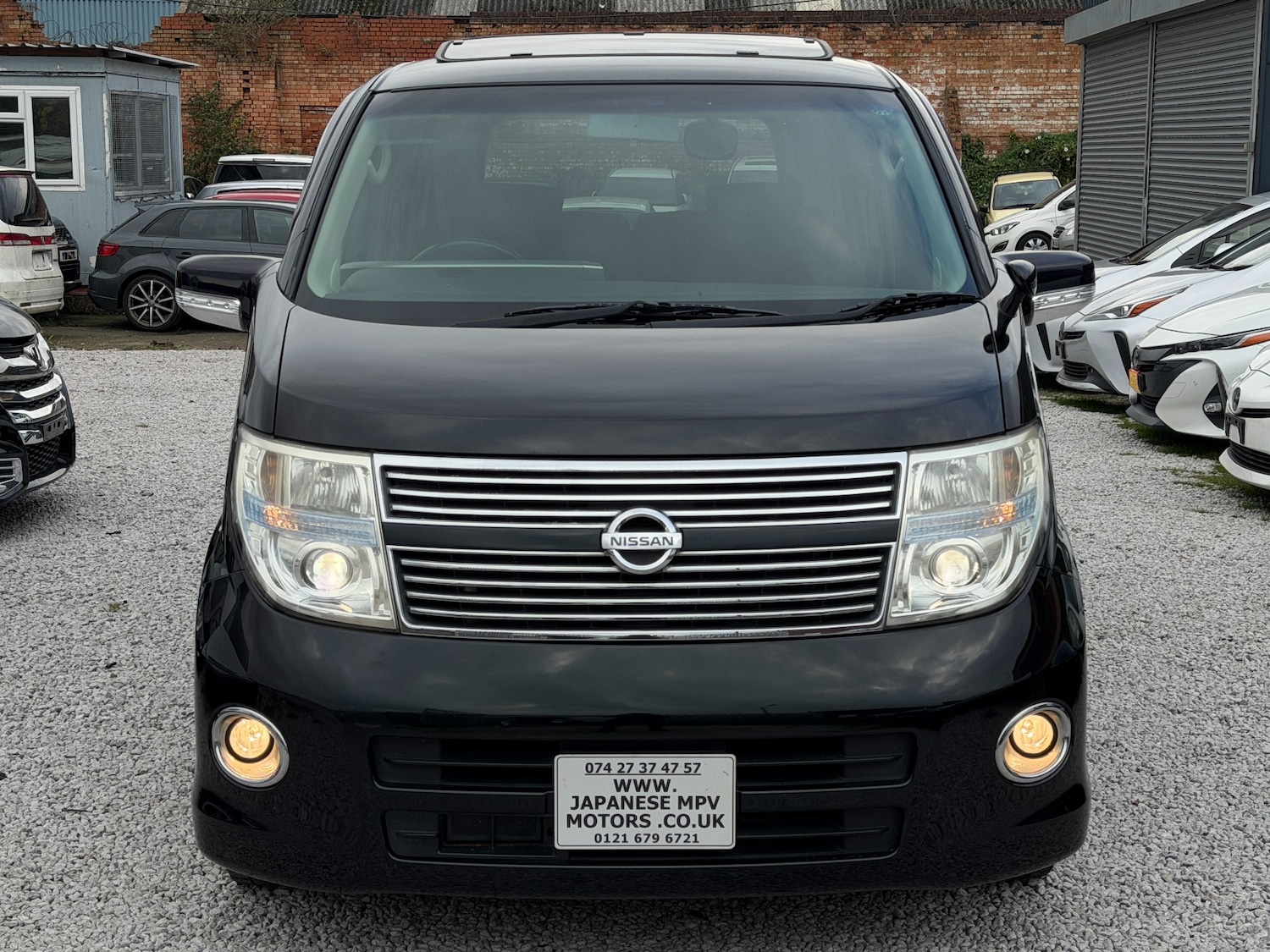 Used Nissan Elgrand 2009 for sale - 76547306: Photo 8