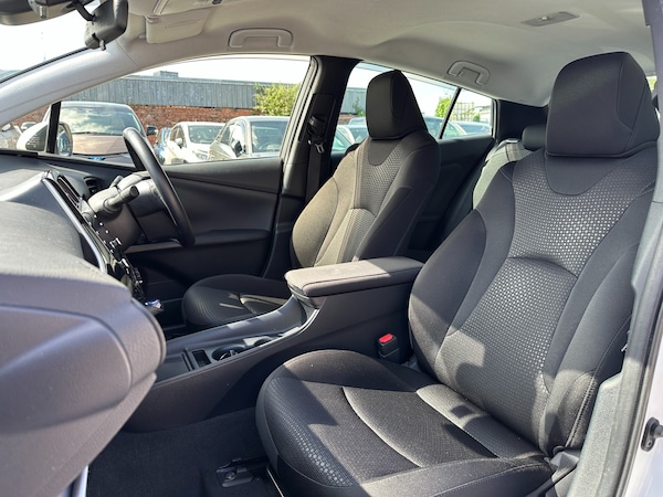 Used Toyota Prius 2021 for sale - 75207585: Photo 14