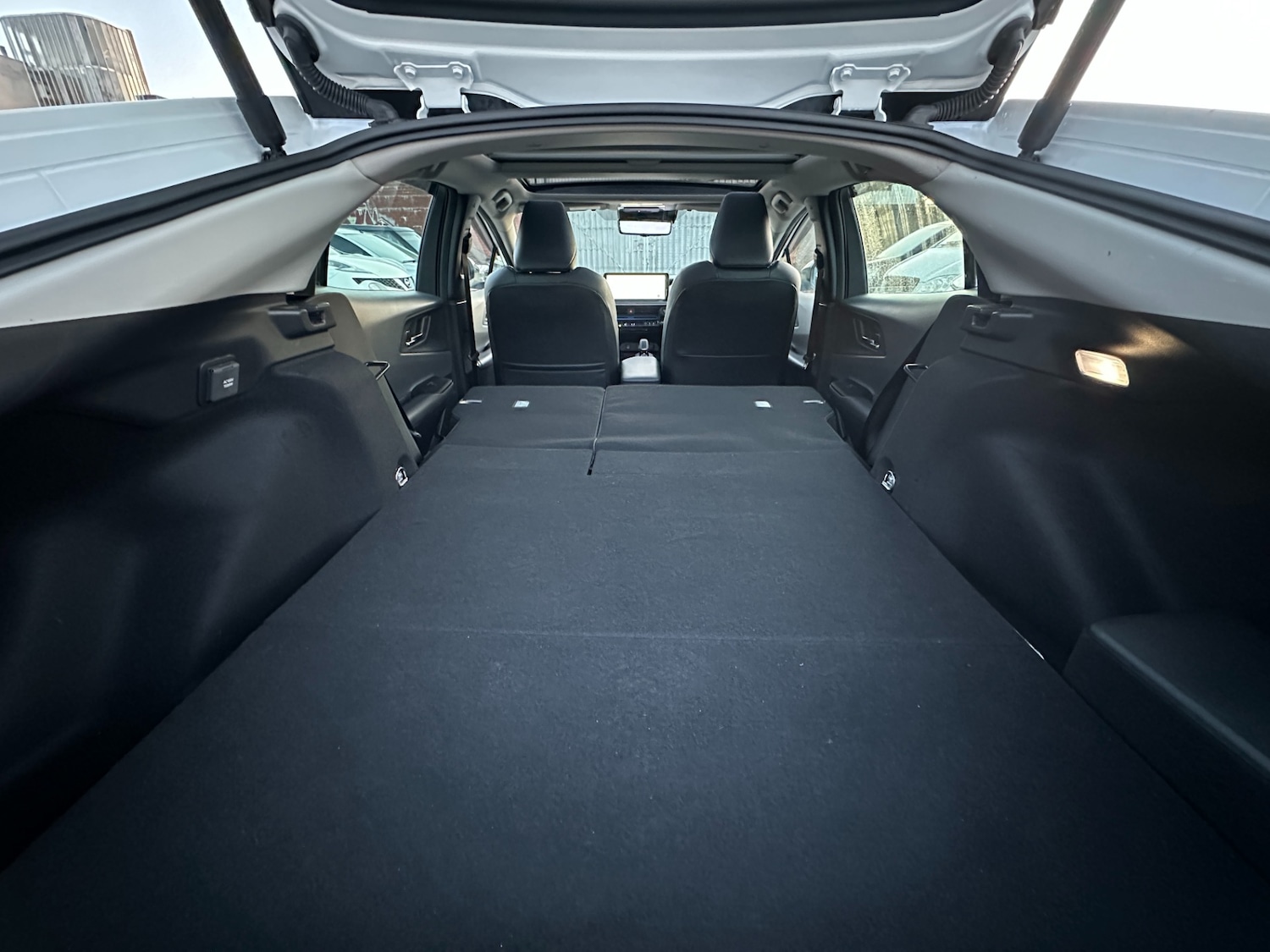 Used Toyota Prius 2023 for sale - 77477044: Photo 18