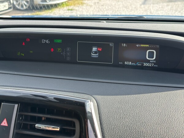 Used Toyota Prius 2021 for sale - 75263140: Photo 11