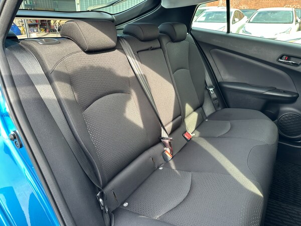 Used Toyota Prius 2021 for sale - 75263140: Photo 19