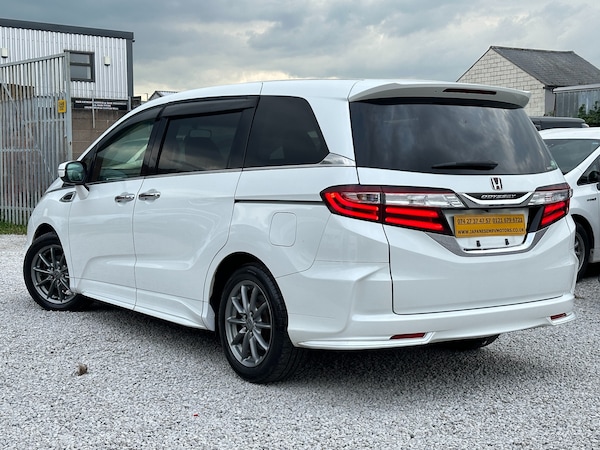 Used Honda Odyssey 2016 for sale - 71642647: Photo 2