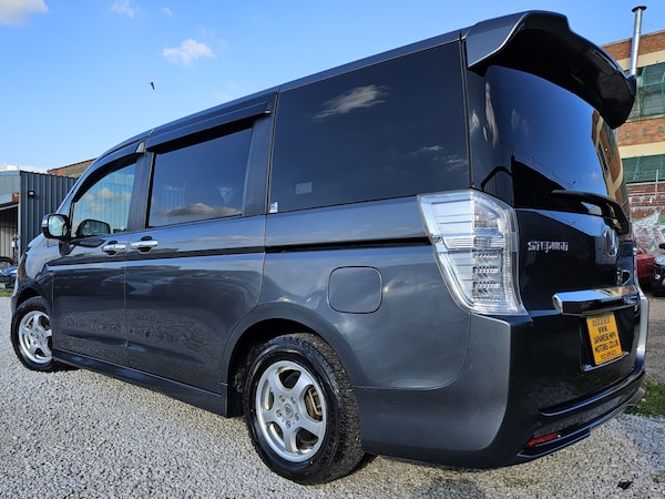 Used Honda Stepwagon 2012 for sale - 71414440: Photo 7