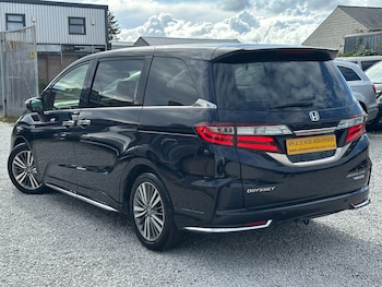 Used Honda Odyssey 2018 for sale - 75828821: Photo