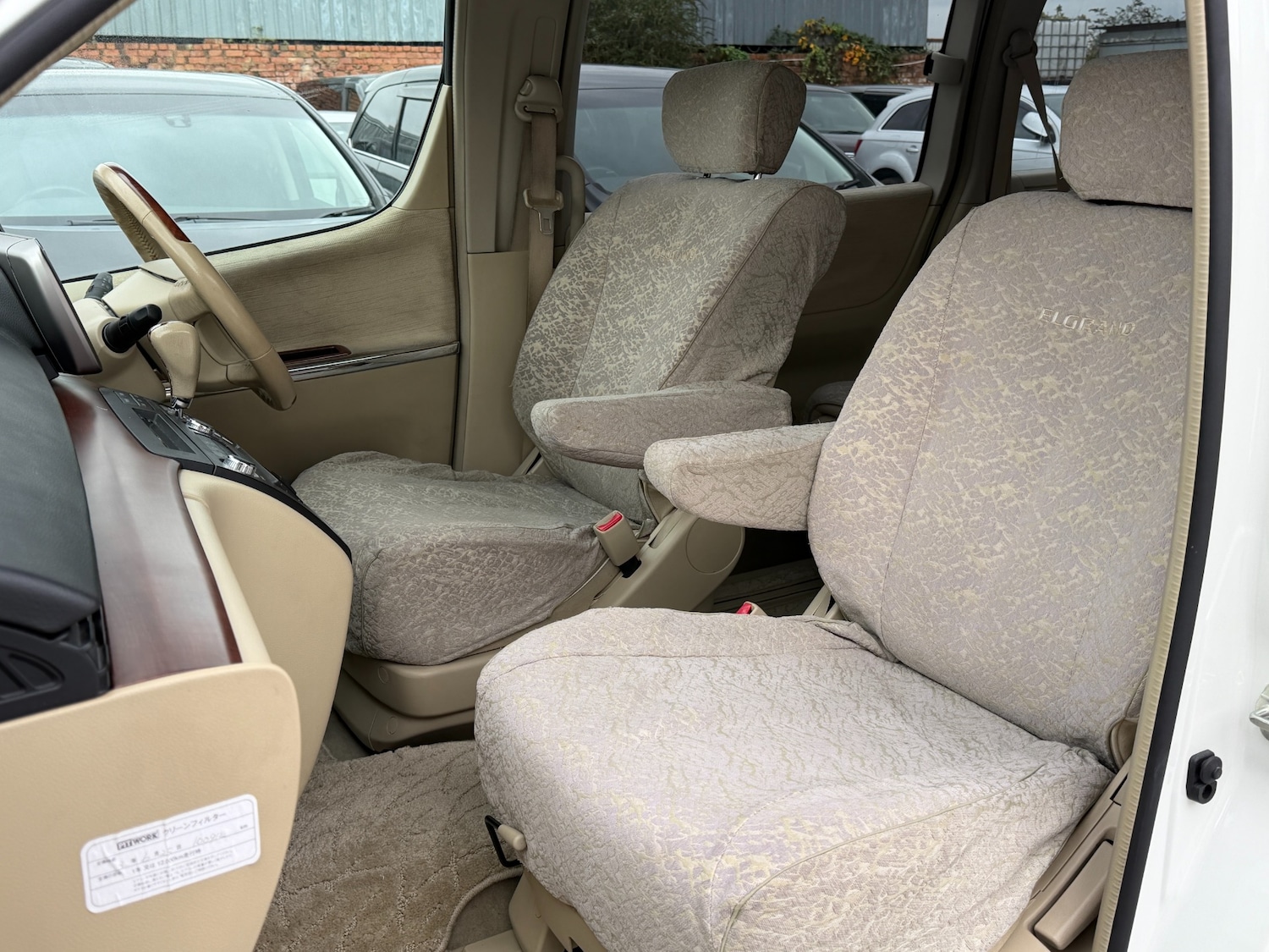 Used Nissan Elgrand 2010 for sale - 76547761: Photo 15