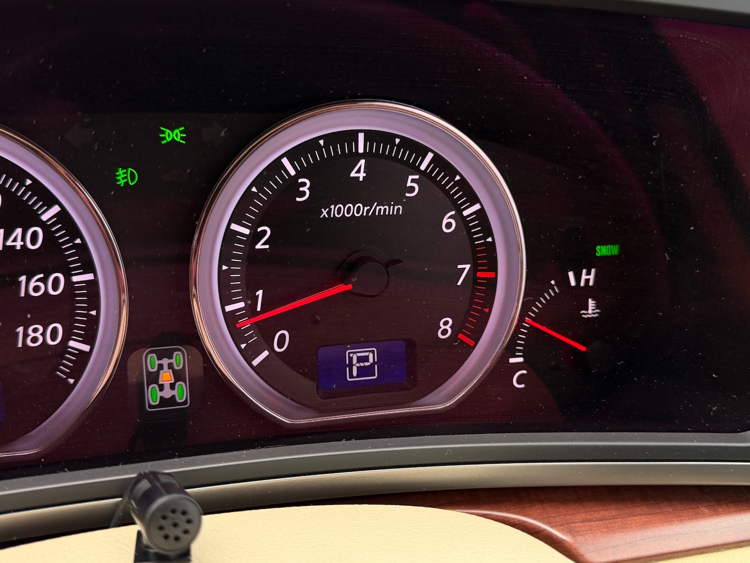 Used Nissan Elgrand 2010 for sale - 76547761: Photo 39