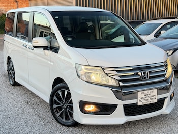 Used Honda Stepwagon 2014 for sale - 78479071: Photo