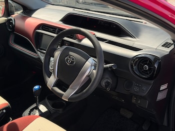 Used Toyota Aqua 2015 for sale - 78393687: Photo