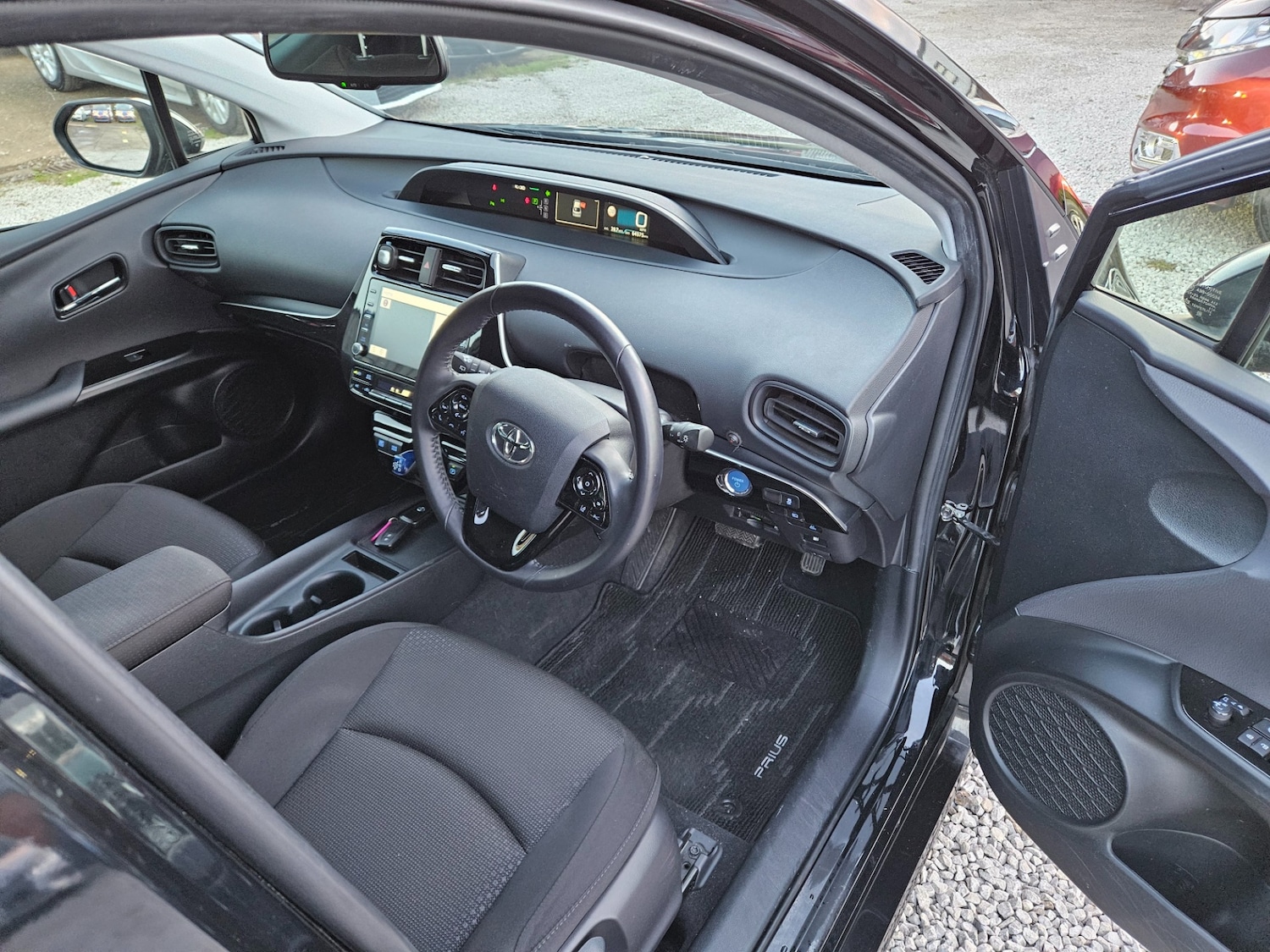 Used Toyota Prius 2021 for sale - 76946836: Photo 19