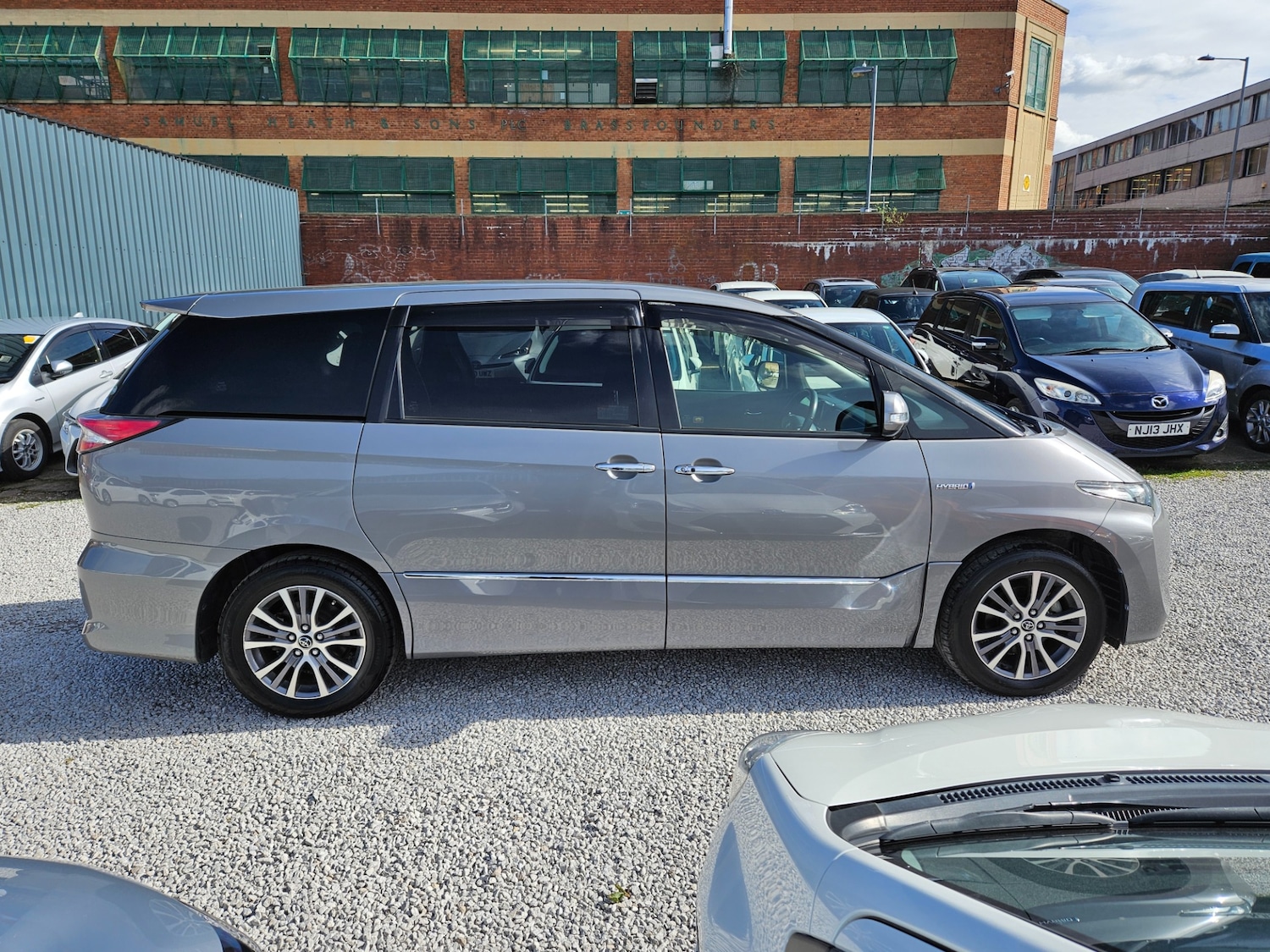 Used Toyota Estima 2017 for sale - 78140532: Photo 12