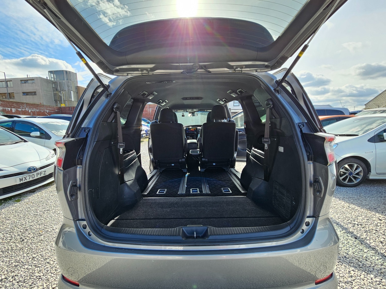 Used Toyota Estima 2017 for sale - 78140532: Photo 34