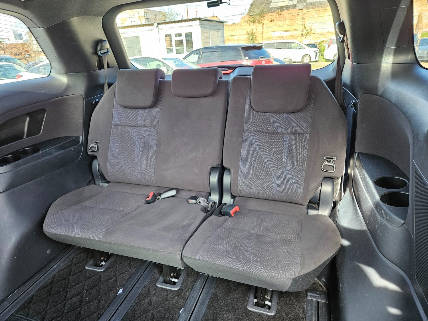 Used Toyota Estima 2017 for sale - 78140532: Photo 36