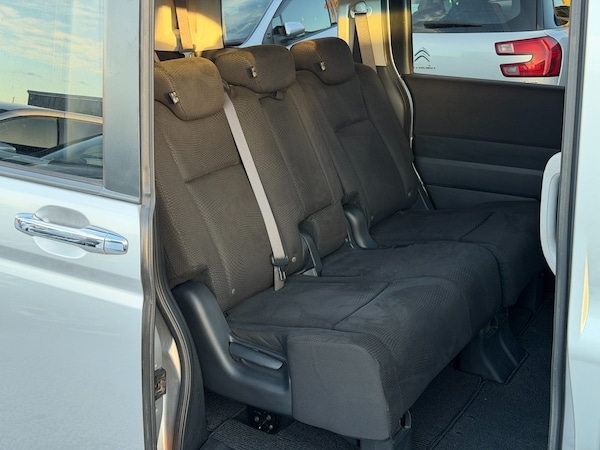 Used Honda Stepwagon 2012 for sale - 76104321: Photo 14