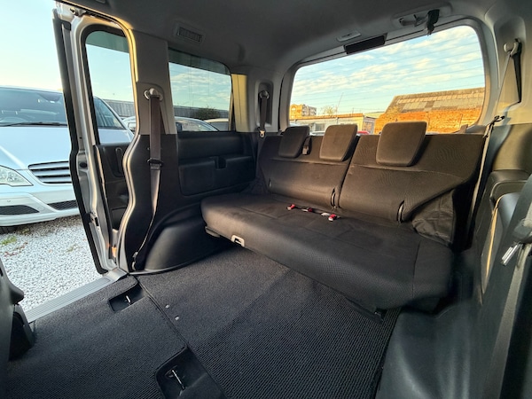 Used Honda Stepwagon 2012 for sale - 76104321: Photo 20