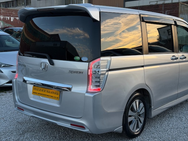 Used Honda Stepwagon 2012 for sale - 76104321: Photo 40