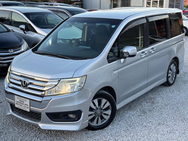 Used Honda Stepwagon 2012 for sale - 76104321: Photo 44
