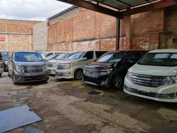 Used Nissan Elgrand 2021 for sale - 59504696: Photo