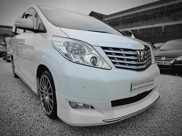 Used Toyota Alphard 2010 for sale - 70961140: Photo 16