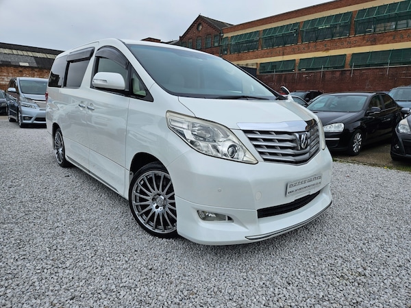 Used Toyota Alphard 2010 for sale - 70961140: Photo 1
