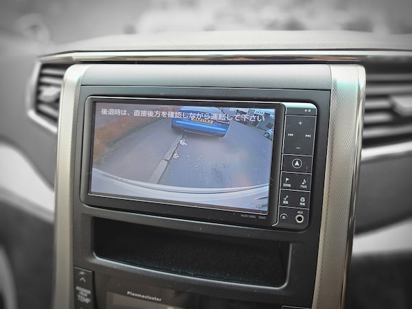 Used Toyota Alphard 2010 for sale - 70961140: Photo 25