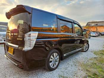 Used Honda Stepwagon 2012 for sale - 71466455: Photo