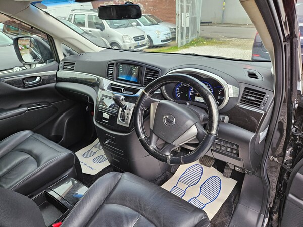 Used Nissan Elgrand 2010 for sale - 70960929: Photo 17