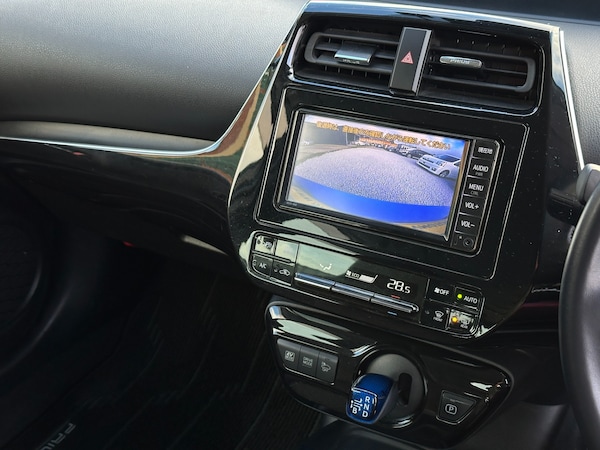 Used Toyota Prius 2019 for sale - 72600610: Photo 18