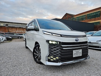 Used Toyota Voxy 2026 for sale - 78141131: Photo