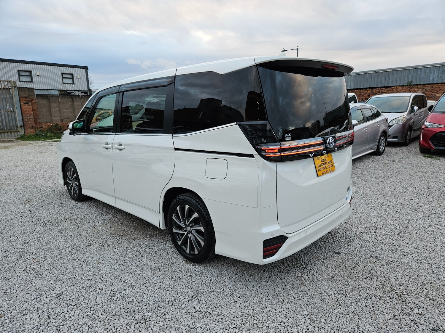 Used Toyota Voxy 2026 for sale - 78141131: Photo 23