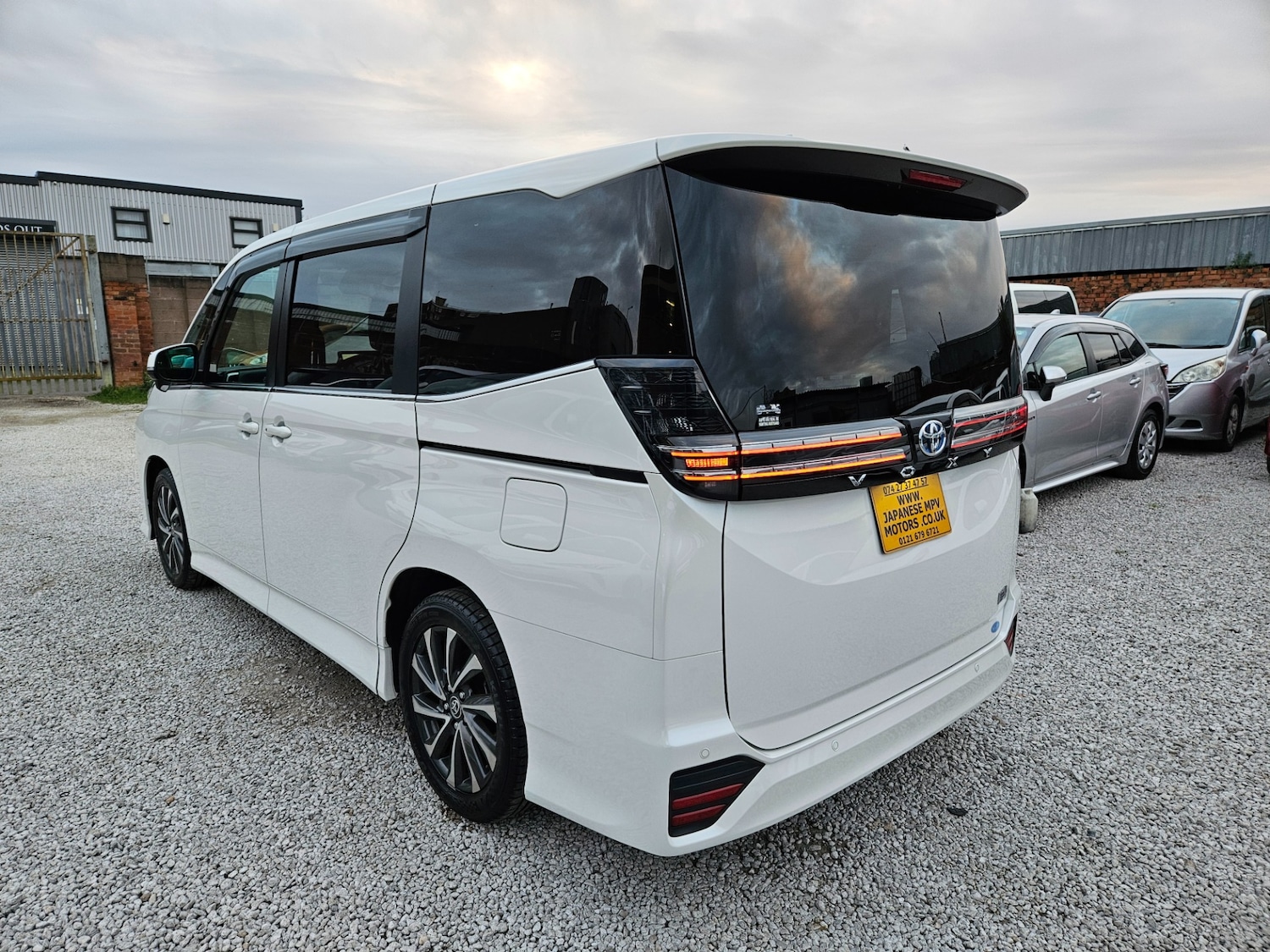 Used Toyota Voxy 2026 for sale - 78141131: Photo 35