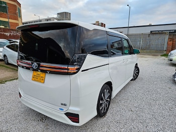 Used Toyota Voxy 2026 for sale - 78141131: Photo