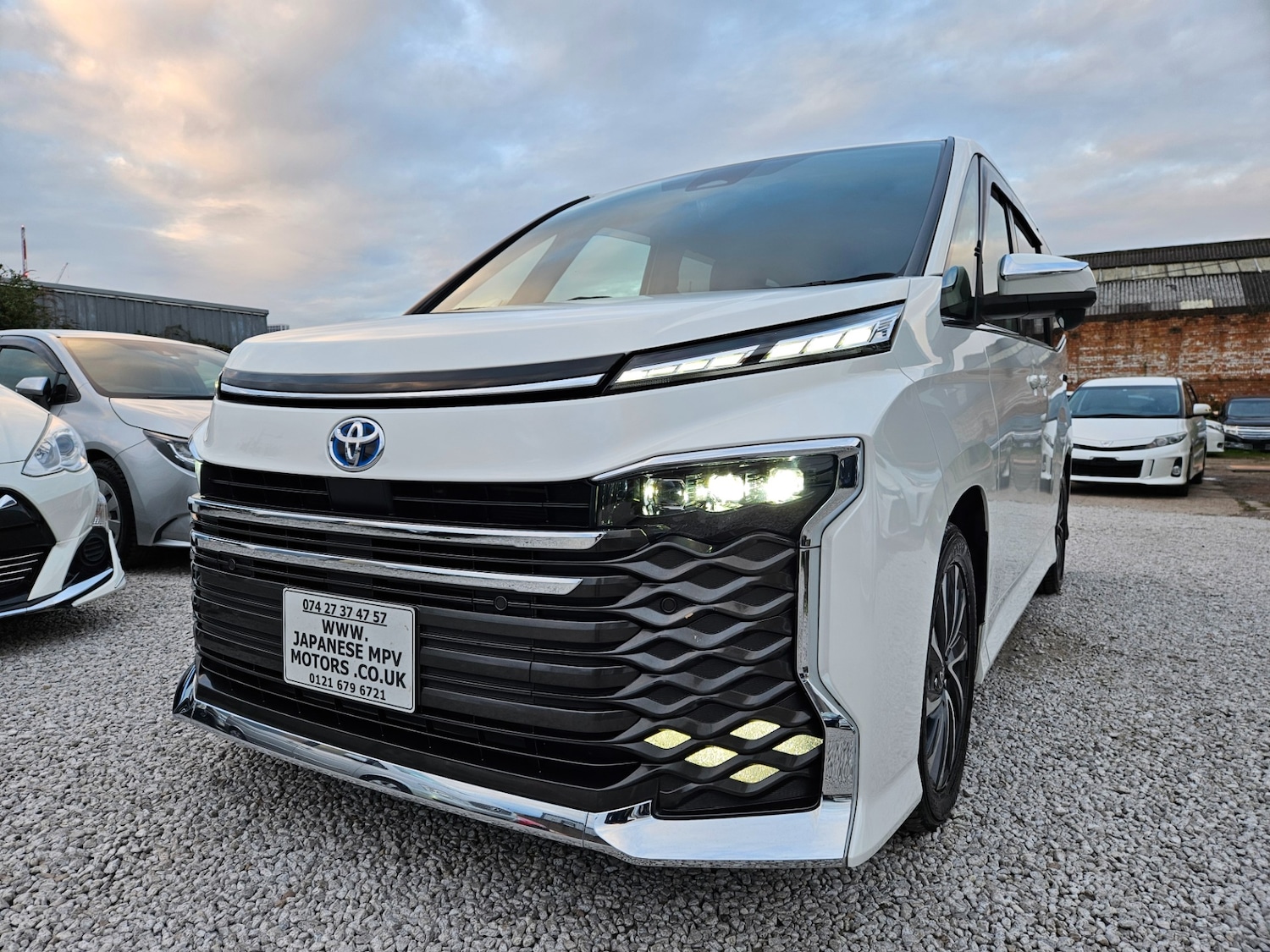 Used Toyota Voxy 2026 for sale - 78141131: Photo 6