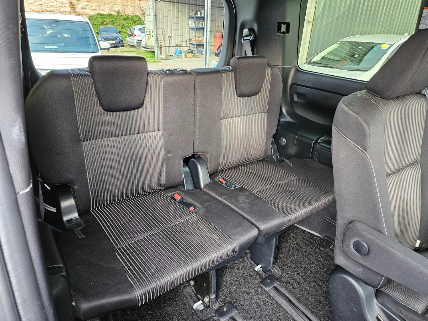 Used Toyota Voxy 2026 for sale - 78213669: Photo 10