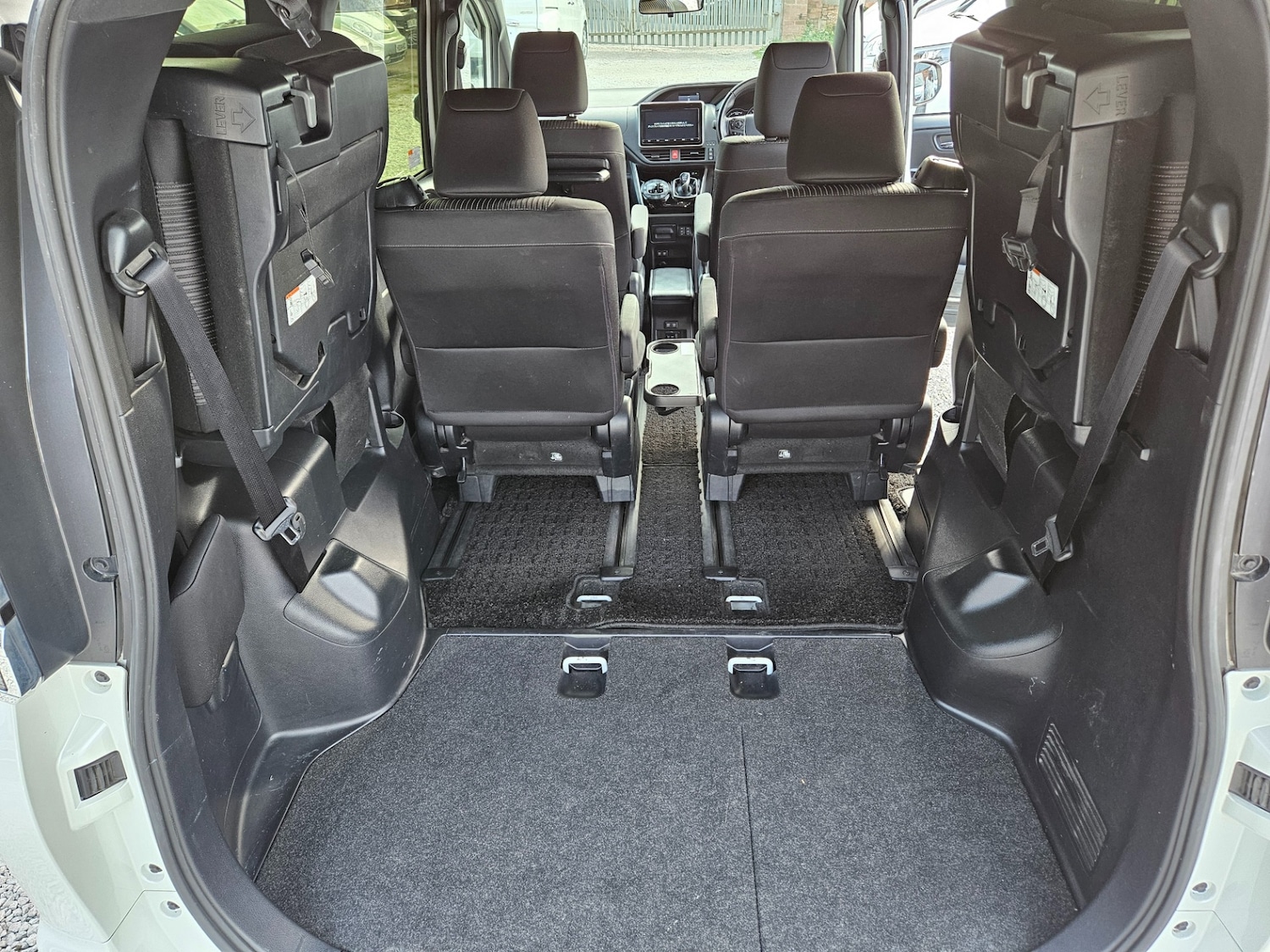 Used Toyota Voxy 2026 for sale - 78213669: Photo 11