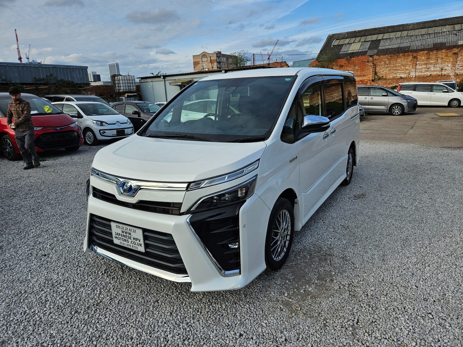 Used Toyota Voxy 2026 for sale - 78213669: Photo 14