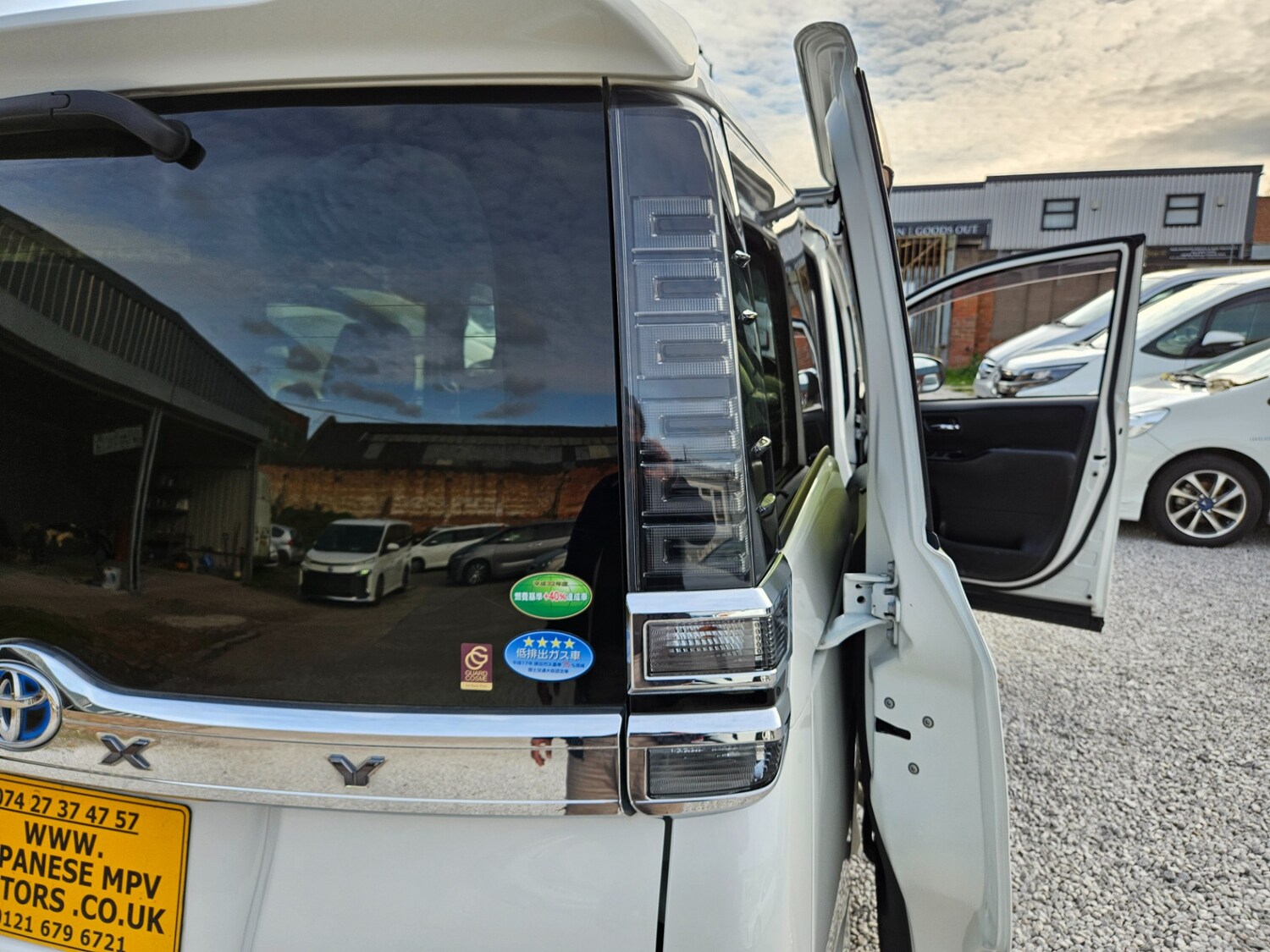 Used Toyota Voxy 2026 for sale - 78213669: Photo 26