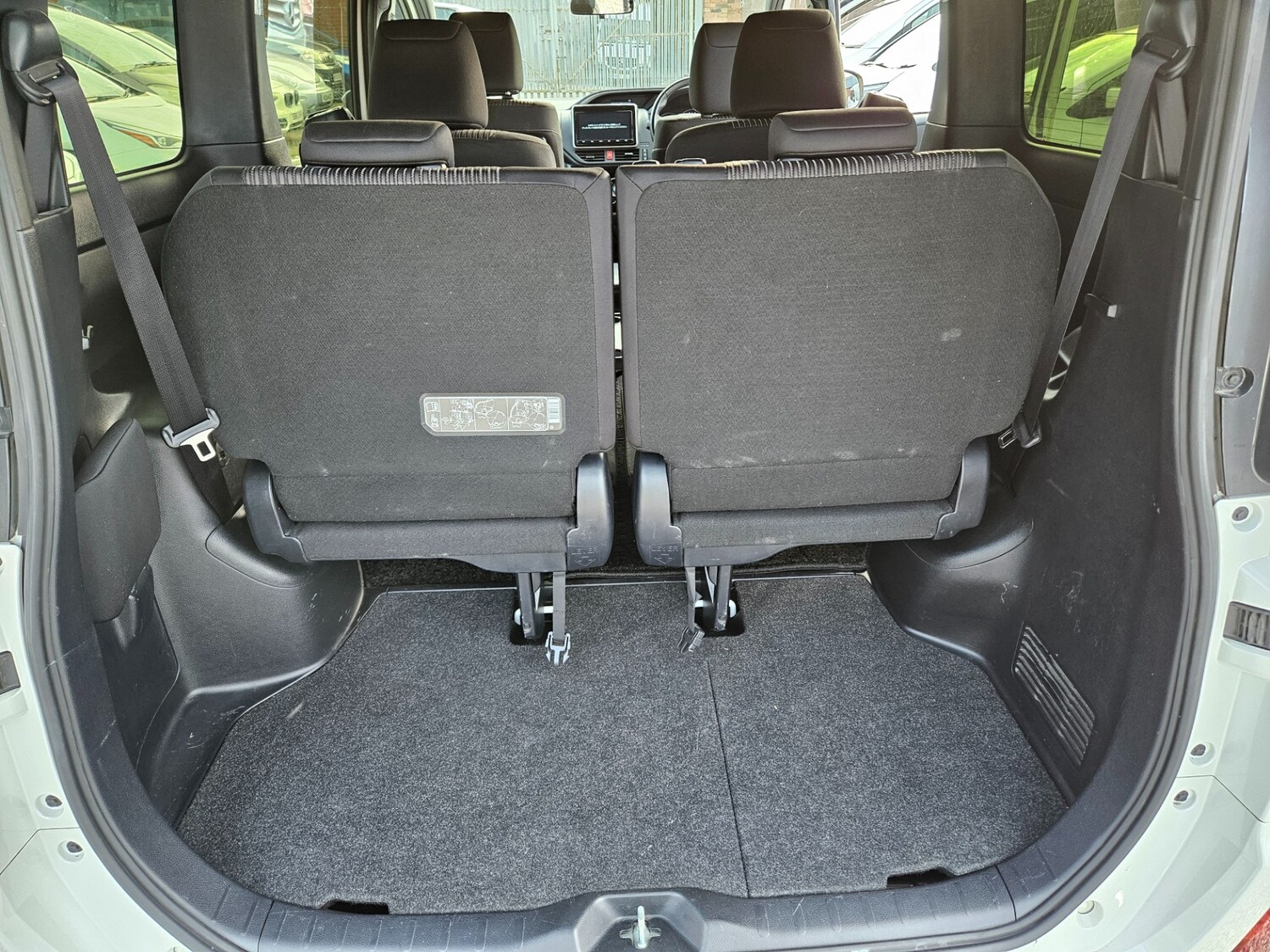 Used Toyota Voxy 2026 for sale - 78213669: Photo 33