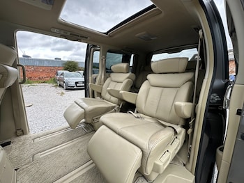 Used Nissan Elgrand 2008 for sale - 75852628: Photo