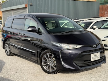 Used Toyota Estima 2019 for sale - 79471209: Photo