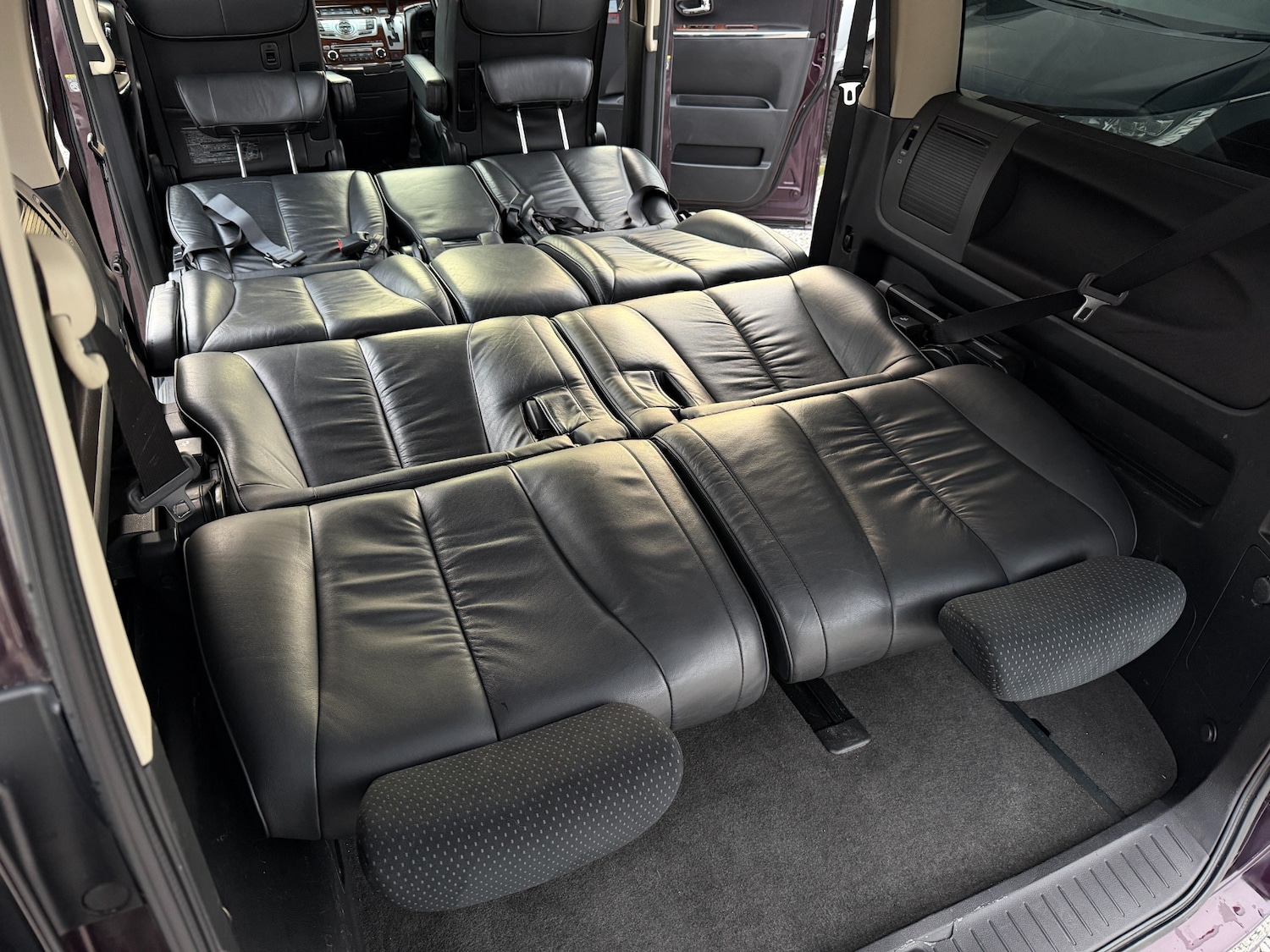 Used Nissan Elgrand 2008 for sale - 76547609: Photo 30