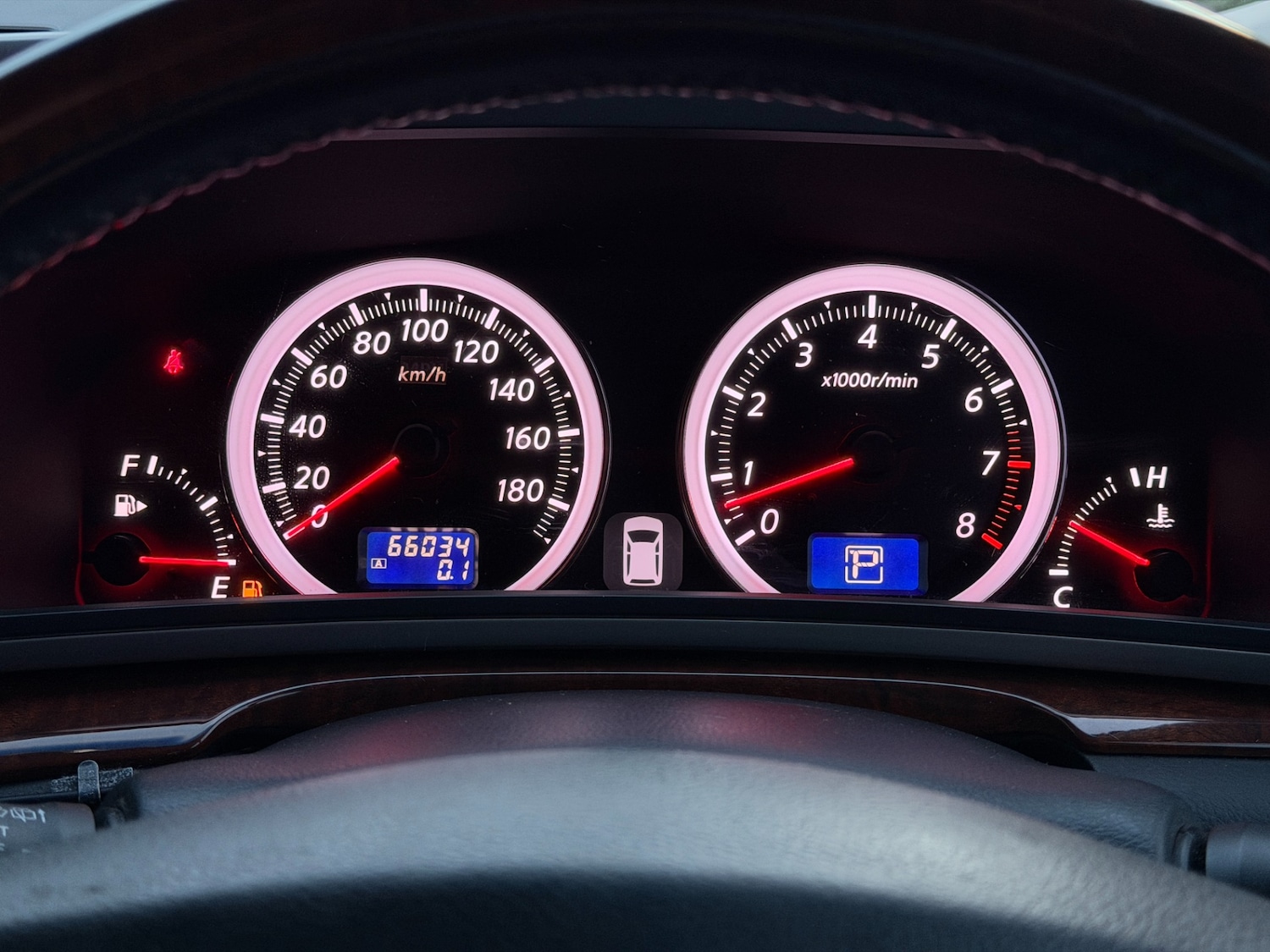 Used Nissan Elgrand 2008 for sale - 76547609: Photo 40