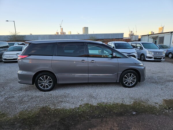 Used Toyota Estima 2017 for sale - 73542626: Photo 18
