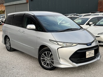 Used Toyota Estima 2019 for sale - 79471163: Photo
