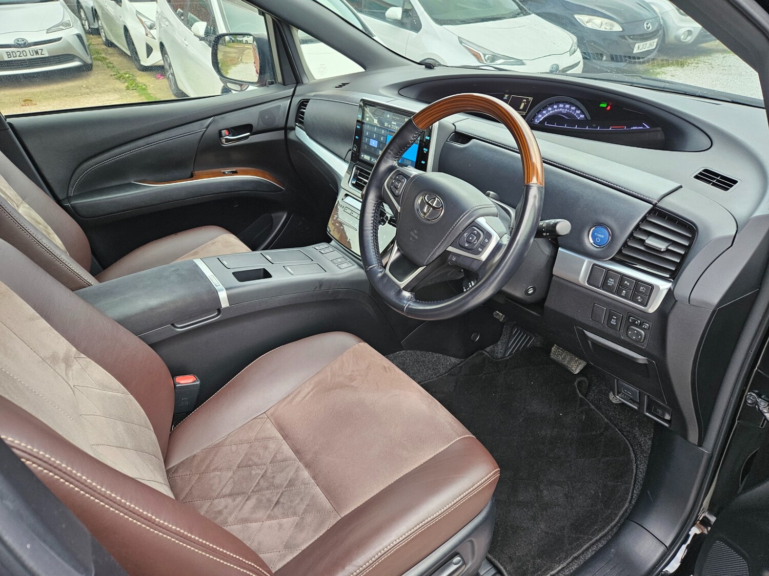 Used Toyota Estima 2026 for sale - 78140544: Photo 18