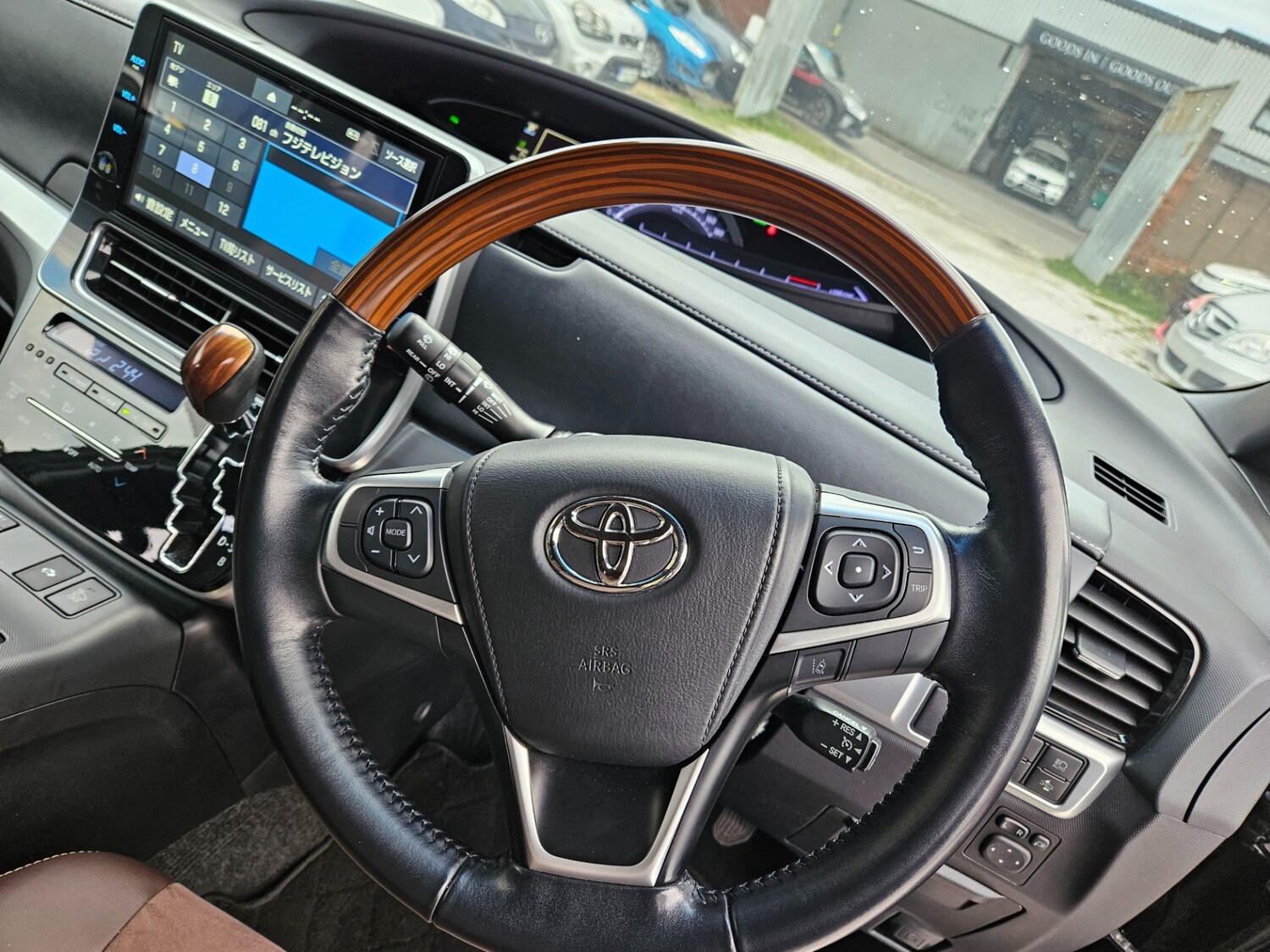 Used Toyota Estima 2026 for sale - 78140544: Photo 27