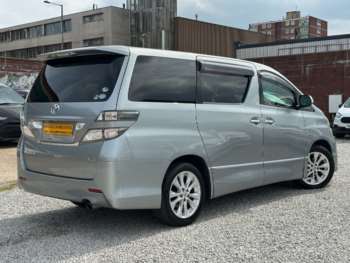 Used Toyota Vellfire 2008 for sale - 74515630: Photo