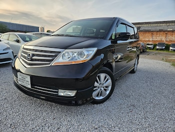 Used Honda Elysion 2008 for sale - 74864745: Photo